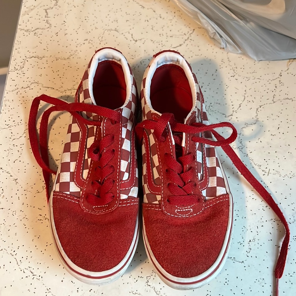 Kids red checkered vans!